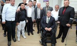 Vali Kumbuzoğlu, Aksaray Engelsiz Yaşam Merkezi'ni ziyaret etti