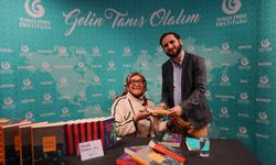 Yazar Ümit Meriç'in babasına ithafen yazdığı "Babam Cemil Meriç" kitabı Londra'da tanıtıldı