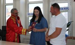 Yunak Belediye Başkanı Subhan Günaltay Özbek Reyhan ile Konyalı Sefa'nın nikahını kıydı