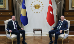 Cumhurbaşkanı Erdoğan, Kosova Başbakanı Kurti'yi Cumhurbaşkanlığı'nda kabul etti
