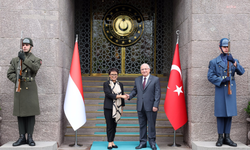 Milli Savunma Bakanı Güler, Endonezya Dışişleri Bakanı Marsudi ile bir araya geldi