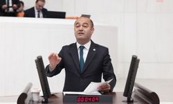 Özgür Karabat: Mehmet Şimşek’in başardığı tek şey, halkı daha da yoksullaştırmak