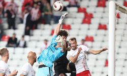 Pendikspor, Antalyaspor'u deplasmanda 2-1 yendi