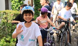 Arnavutluk’ta "Bisikletini al gel-Barışa pedal çevir" etkinliği düzenlendi