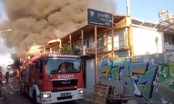 Balıkesir'de butik otelde çıkan yangında 3 kişi hastaneye kaldırıldı
