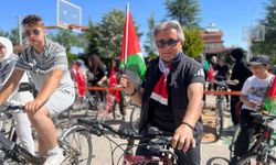 Isparta'da öğretmen ve öğrenciler İsrail'in saldırılarını protesto etmek için pedal çevirdi