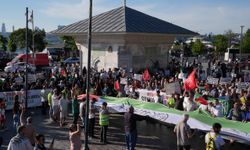 İsrail'in Gazze'ye yönelik saldırıları Üsküdar'da protesto edildi