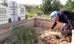 Sarıoğlan'da Kurban Bayramı'nda mezarlıklar ziyaret edildi