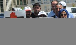 Şırnak Cizre'de işten çıkarılan belediye personeli için başlatılan çadır nöbeti sona erdi