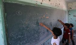 UNRWA: Gazze'de okulların yüzde 69'u doğrudan vuruldu veya hasar gördü