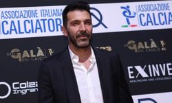 İtalya futbol elçisi Gianluigi Buffon, Türk futbolcuları övdü