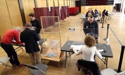 Fransa, erken genel seçim için sandık başında