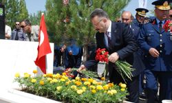 15 Temmuz şehidi Fatih Dalgıç, Eskişehir'de kabri başında anıldı