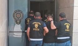 Afyonkarahisar'da çaldıkları telefonlar aracılığıyla mağdurların hesaplarını boşaltan 3 zanlıya tutuklama