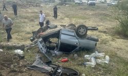 Erzurum'da otomobille kamyon çarpıştı, 3 kişi yaralandı