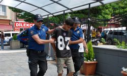 Eskişehir'de çıkan bıçaklı kavgada 2 kişi yaralandı
