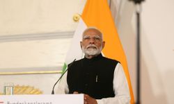 Hindistan Başbakanı Modi: "Sorunlar savaş meydanında çözüme kavuşturulamaz"