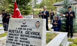 İç Anadolu'daki 5 ilde 15 Temmuz dolayısıyla şehitlikler ziyaret edildi