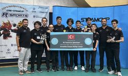 İstanbul'da imam hatip lisesi öğrencileri robot yarışmasında dünya şampiyonu oldu