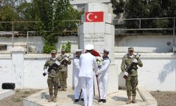 "Mayın Karşı Tedbirleri Karadeniz Görev Grubu"nda yer alan personel, Romanya'da Türk Şehitliği'ni ziyaret etti