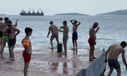 Nemli ve sıcak havadan bunalan İstanbulullar sahillere koştu