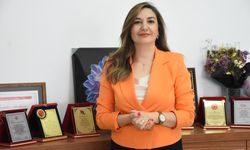 Prof. Dr. Nilüfer Tuğut'tan "bebeğinizi emzirin" önerisi