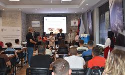 TİKA, Arnavutluk'ta arıcılığın gelişimini destekliyor