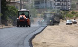 Yahyalı Belediyesi asfalt çalışmalarını sürdürüyor