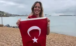 Deniz Kayadelen'e yüzmede "Üçlü Taç" ünvanı!