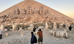 Adıyaman'daki 2. Kommagene Bienali'nde "Nemrut Gün Doğumu Okumaları" etkinliği yapıldı