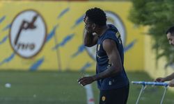 MKE Ankaragücü'nde Renaldo Cephas antrenmana çıktı