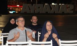 Sakarya ve Kocaeli'de depremde hayatını kaybedenler dualarla anıldı