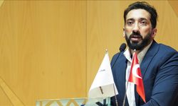 ABD'li yazar Nouman Ali Khan, İstanbul'da okurlarıyla buluştu