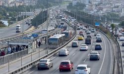 İstanbul’da 3 ayrı yol çalışması: Trafik kilitlendi