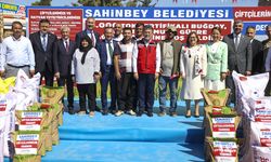 Bakan Yumaklı, Gaziantep'te gübre ve tohum dağıtımı töreninde konuştu: