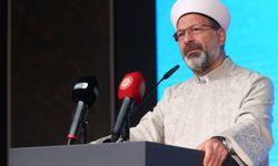 Diyanet İşleri Başkanı Erbaş, "Uluslararası Mevlid-i Nebi Sempozyumu" açılışında konuştu: