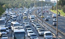 İstanbul'da haftanın dördüncü iş gününde trafikte yoğunluk yaşanıyor