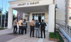 Kastamonu'da uyuşturucuyla yakalanan 2 zanlı tutuklandı