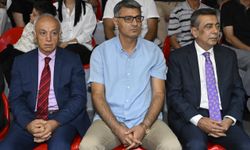 Yusuf Dikeç, MEV Koleji Özel Ankara Okullarında yeni eğitim-öğretim döneminin ilk dersini verdi: