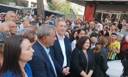 Diyarbakır’da DEM Partililer yasaklanan miting için toplandı