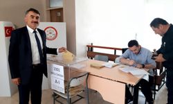 AK Parti Karakeçili İlçe Başkanı Doğan, güven tazeledi.