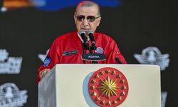 Cumhurbaşkanı Erdoğan: "TEKNOFEST dışa bağımlılığın, montajcılığın, başkalarına muhtaç yaşamanın ülkemizin kaderi olmadığını net biçimde gösteriyor"