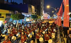 Hatay'da 29 Ekim Cumhuriyet Bayramı fener alayıyla kutlandı