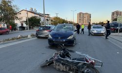 Karaman'da otomobille çarpışan elektrikli bisiklet sürücüsü yaralandı