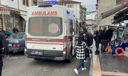 Kastamonu'da tabancayla vurulan kişinin yakınları zanlının babasını bıçakla yaraladı