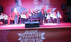 Kırıkkale'de fener alayı düzenlendi