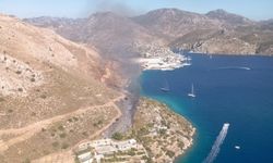 Marmaris'te makilik alanda çıkan yangın söndürüldü