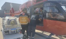 Şanlıurfa'da ambulans helikopter 53 günlük bebek için havalandı