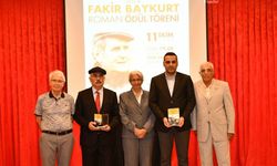 2024 Fakir Baykurt Roman Ödülü'nü Mehmet Saydur kazandı