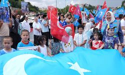 İstanbul'da, Çin'in Sincan Uygur Özerk Bölgesi'ne yönelik politikaları protesto edildi